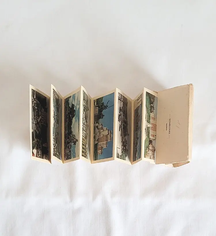 Vintage Fotocolor Madrid Accordion Postcard Booklet – Multi‑View City Scenes