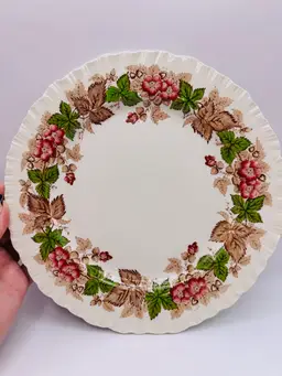 Wedgwood Wildbriar & Barlaston Signed Dinner Plate