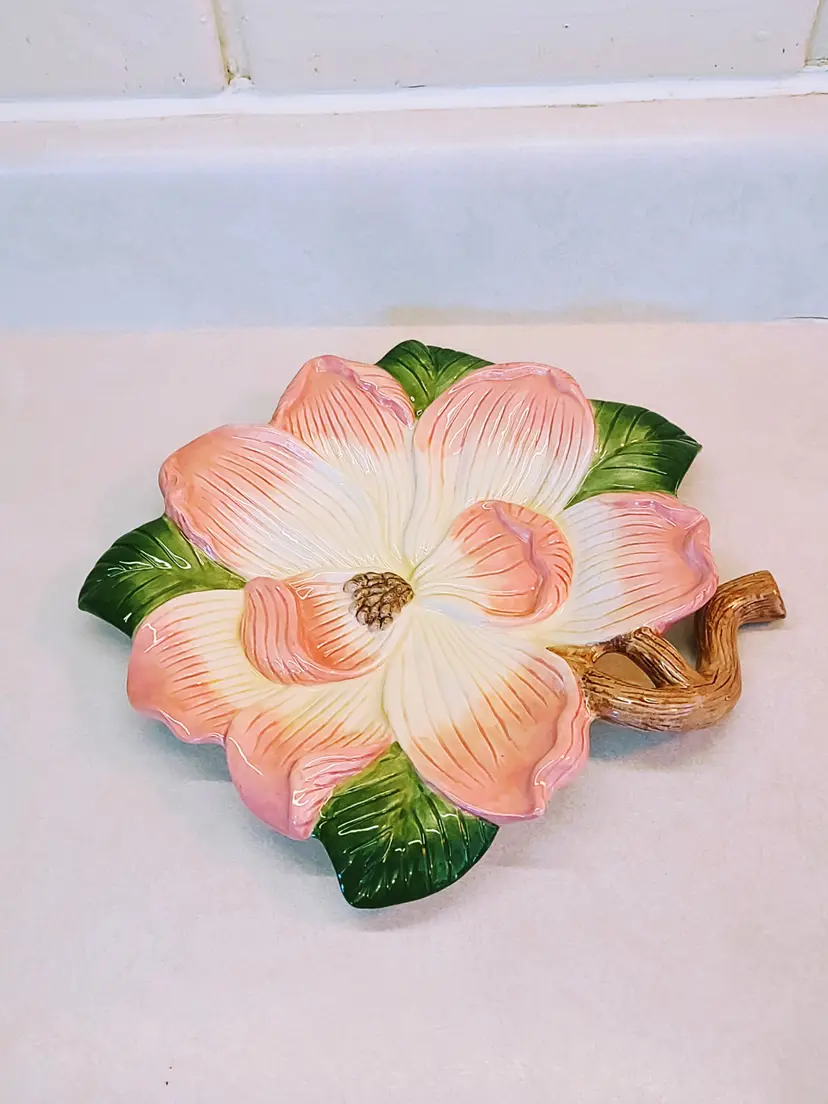 FITZ AND FLOYD ESSENTIALS VINTAGE HAND CRAFTED FLOWER CERAMIC DISH