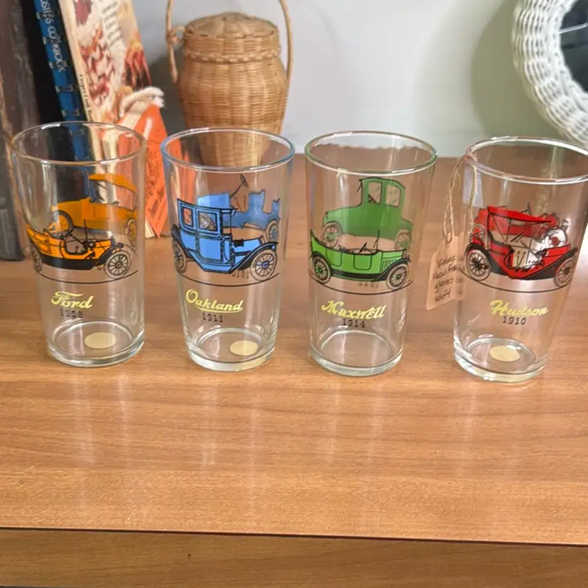 Vintage Hazel Atlas Car Glasses