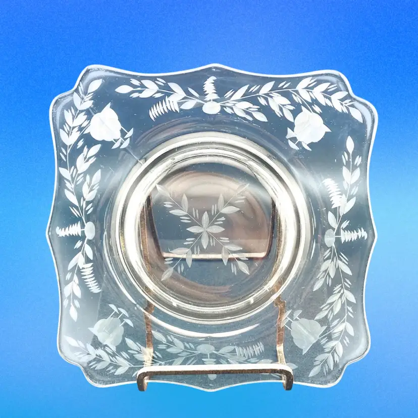 Set of 4 Vintage Fostoria Style Salad Plates - Reverse Etched Glass Plates - Floral Design 7" x 7"