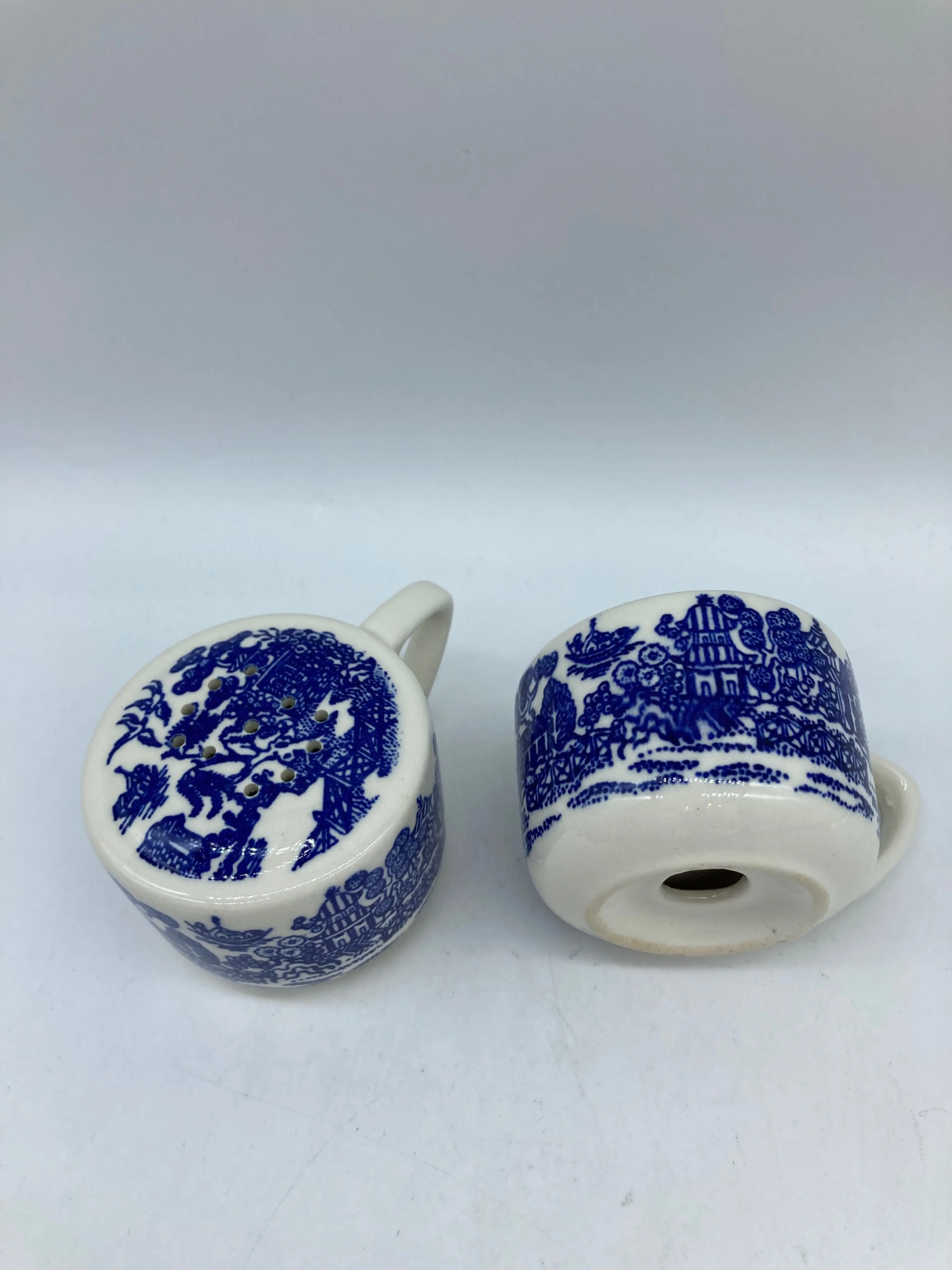 Image 2 of 2