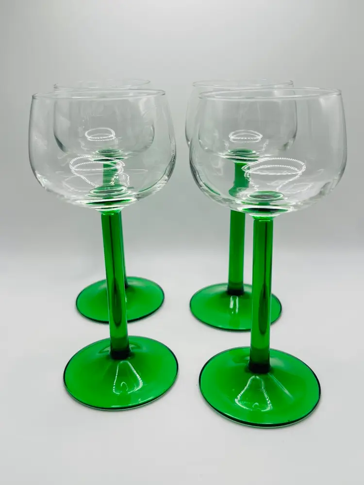 Emerald Green Stem Glasses. France 