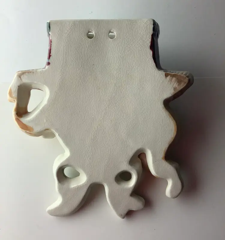 Vintage Ribbon Flower Hat Lady Wall Pocket