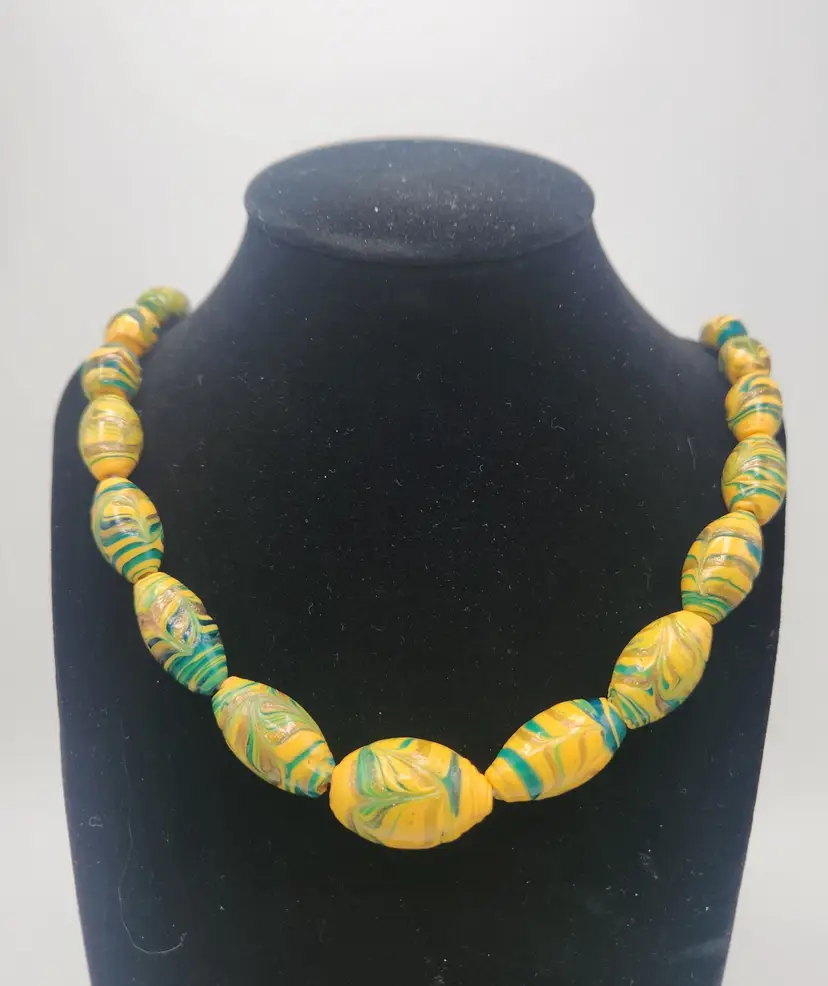 Vintage Glass Bead Necklace