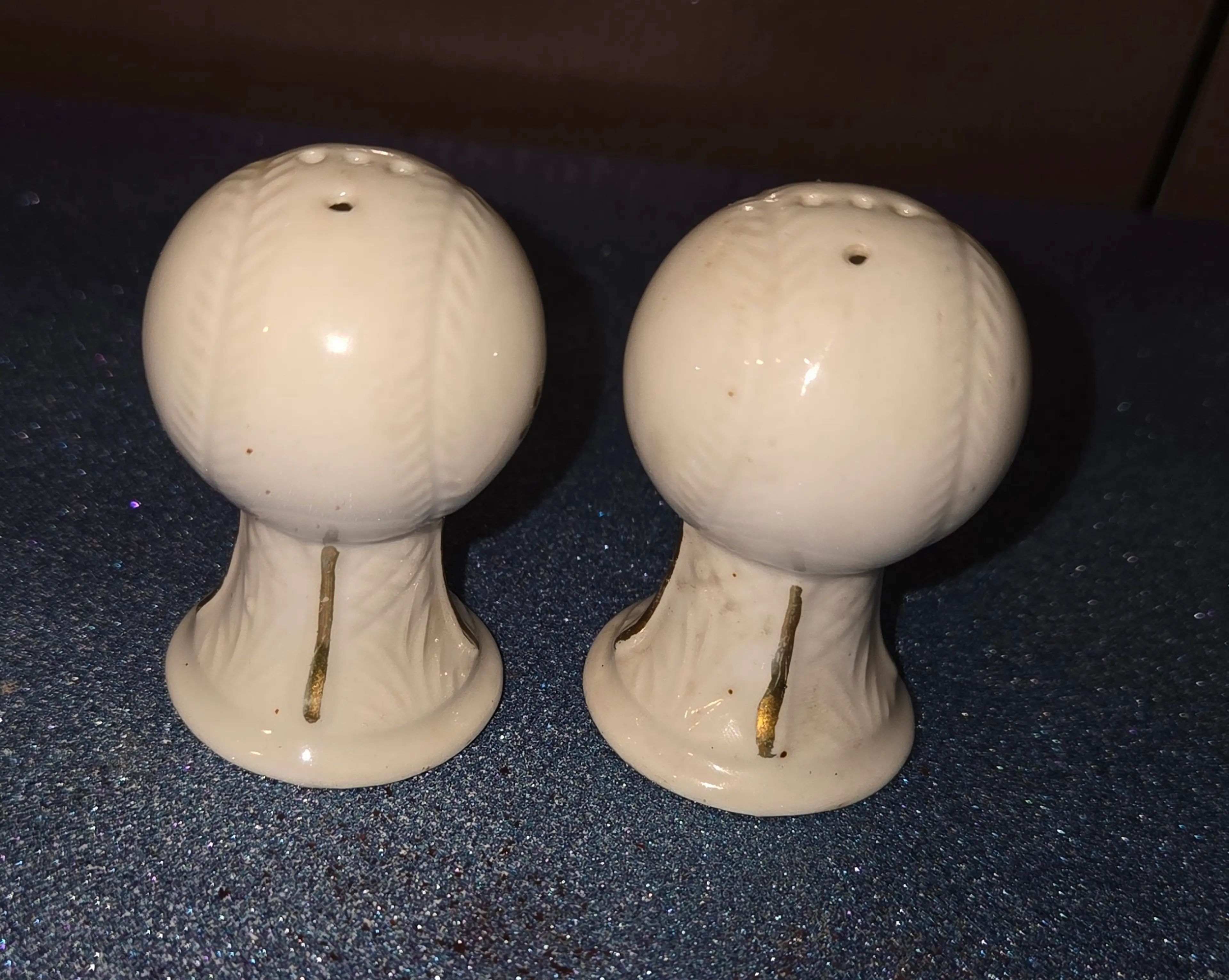 Image 2 of 5