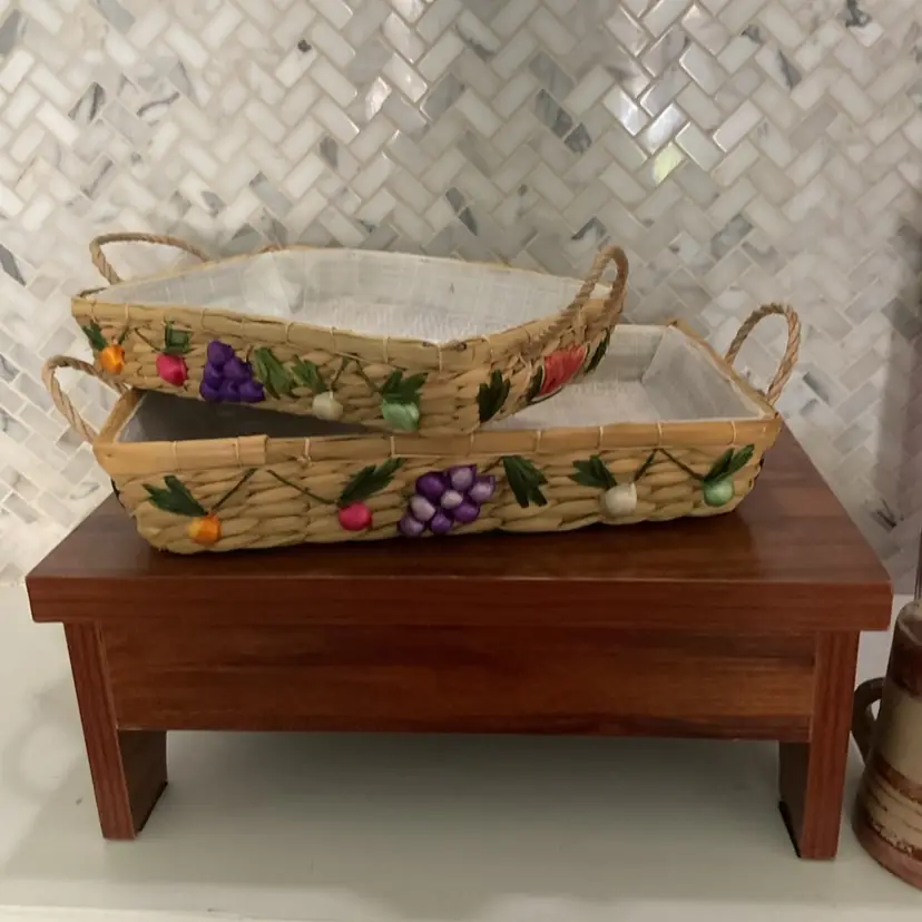 Vintage Nesting Baskets Set