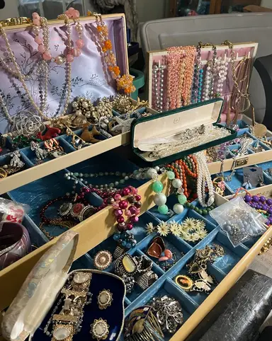 Vintage Jewelry And Stones-Clearance Sale! $2 SB Earrings, Bracelets, Necklaces, Cameos,Micro Mosaics and More!