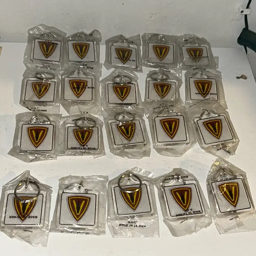 Lot Of 20 Fifth Marine Division Keychains, USMC , Read Description