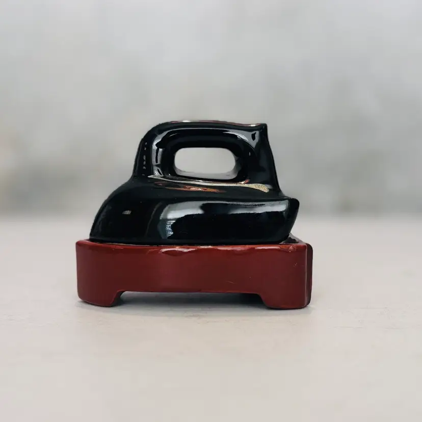 Vintage Ceramic Iron & Ironing Board Salt & Pepper Shakers – Made in Japan