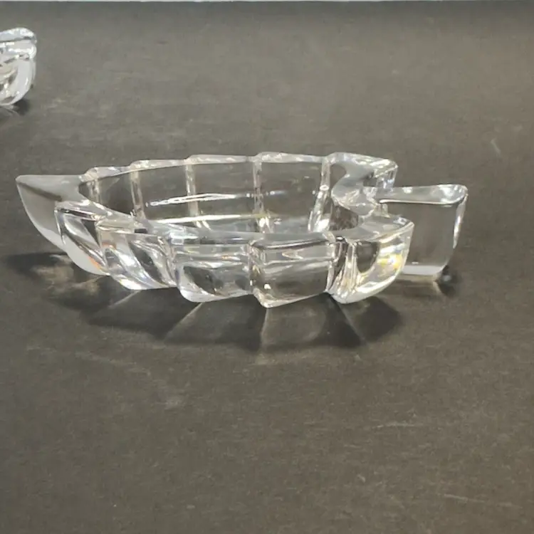 #1097 Hofbauer Byrdes Clear Glass Trinket Leaf Dishes .75 Thick Swedish Glass