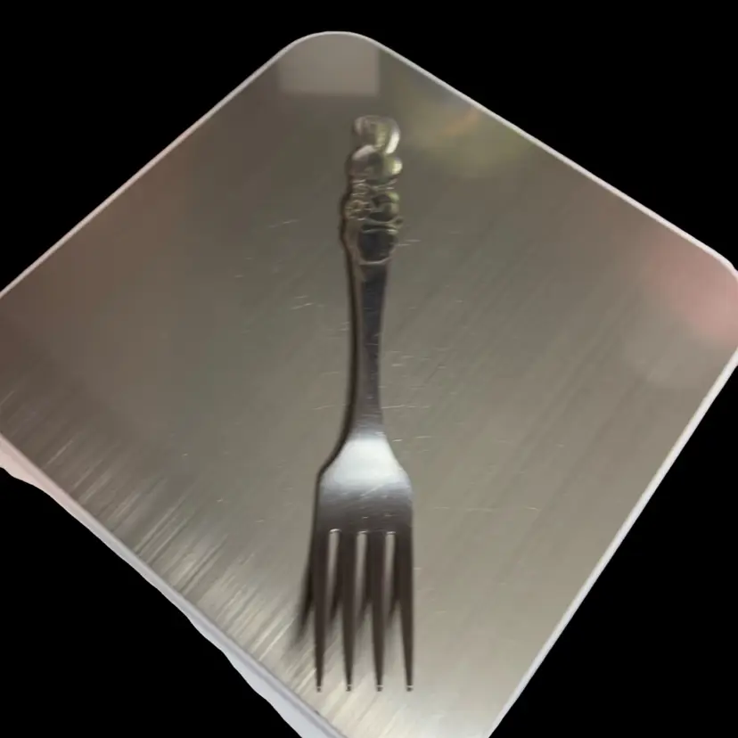 Msrp $21 Vintage Oneida Peter Rabbit Stainless Youth Fork 5 3/4