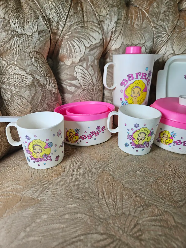 1991 Barbie Plastic Tea Set 19 Piece Set Chilton Globe Toys