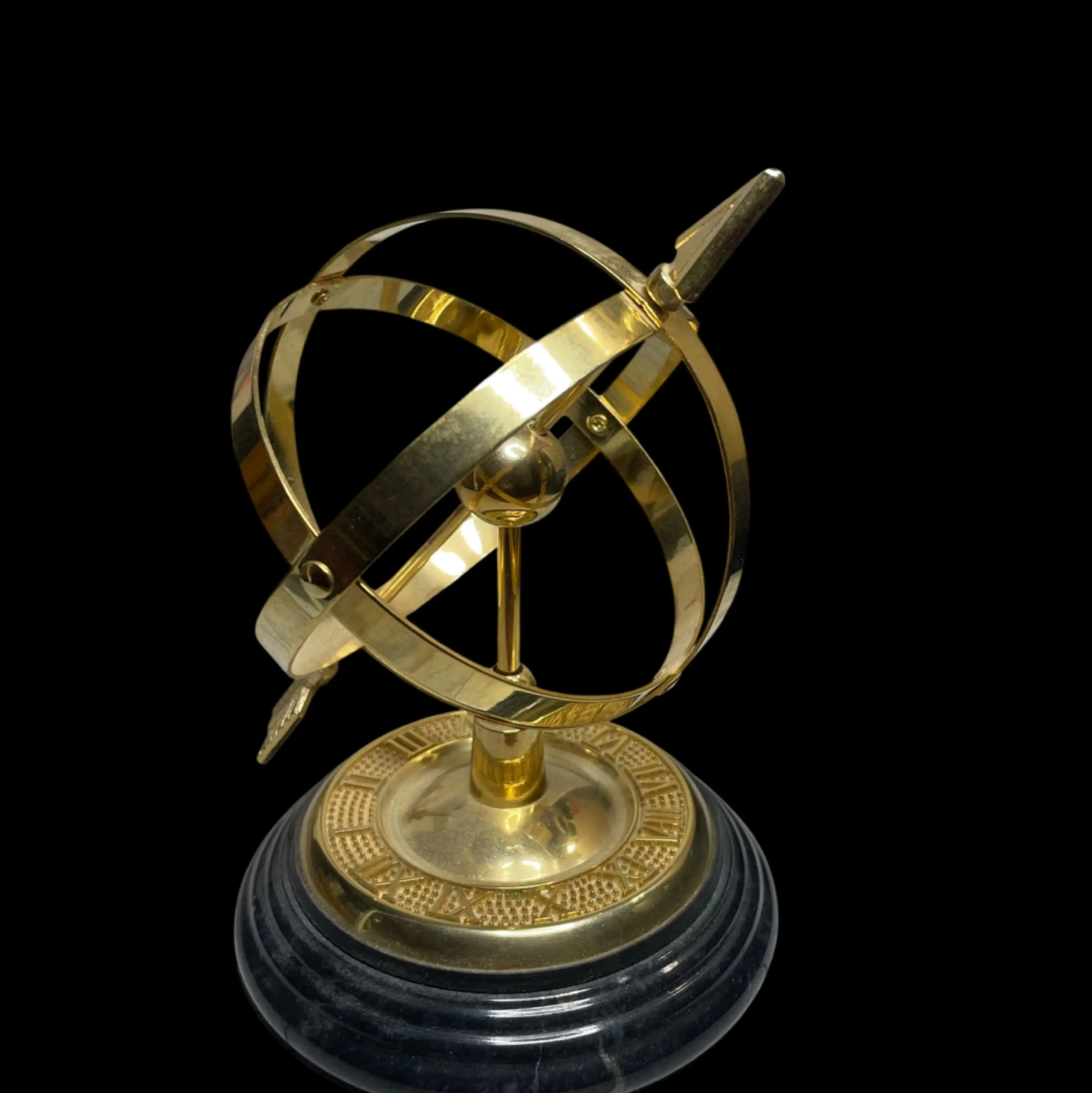 Image 2 of 6