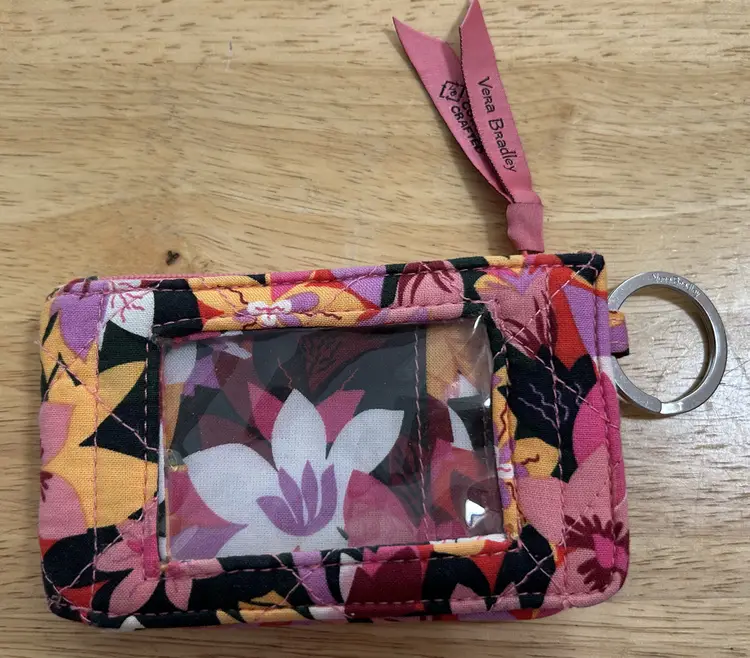 Vera Bradley Zip ID Case in Floral Pattern-RFID Key Ring Wallet Snap Closure