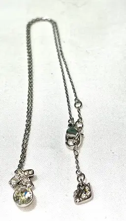 Swarovski 18" necklace