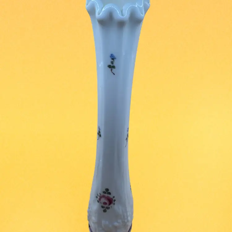 Vintage Westmoreland Milk Glass Bd Vase