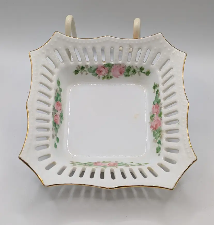 Reticulated Square Floral Trinket Dish