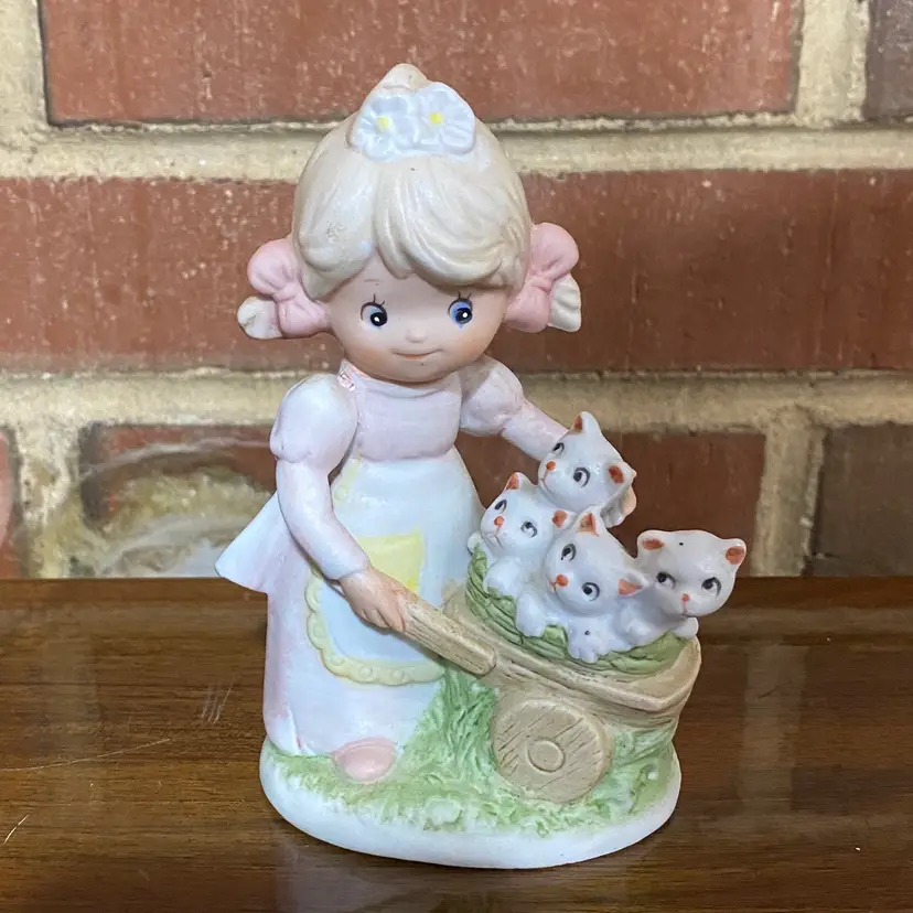 Vintage Homco Girl And Wagon Of Kittens Figurine