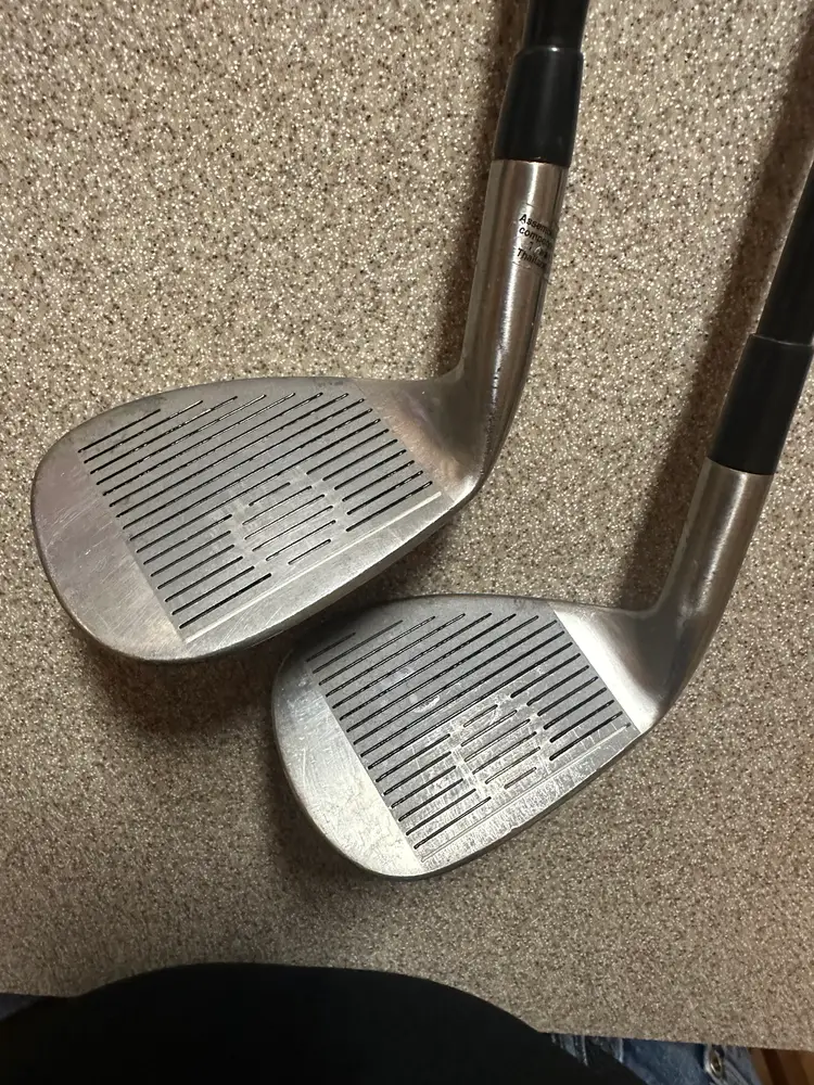 Dunlop FZ Tour Oversize SW And LW Degree RH Dunlop FZ Tour T-700 Graphite Shaft