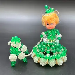 Vintage safety pen green and white and clear beaded doll with dog