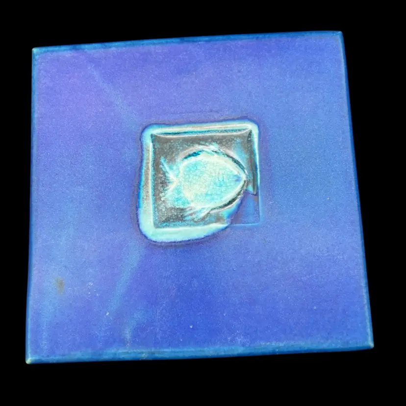 BIN - Vintage Michael Cohen Cobalt Blue Fish 🐟 Tile Trivet Hot Plate