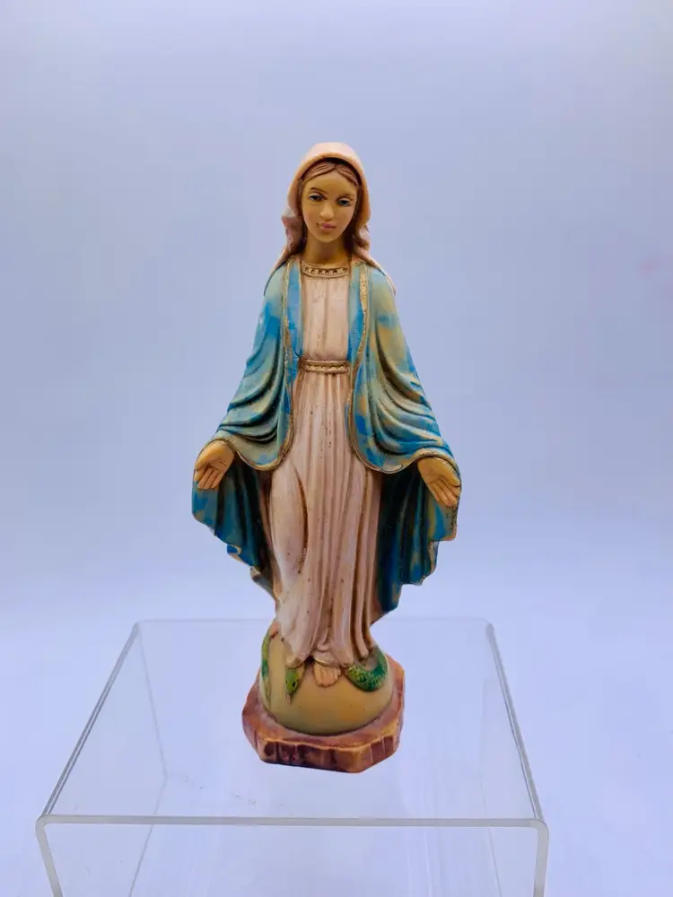 Miraculous Virgin Mary Resin Figure Resin 6" Made in Italy. Religious Figurine