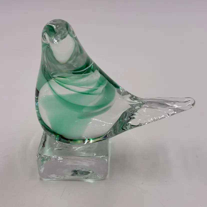 Art Glass Bird Figurine Green White Swirl On Clear Ice Cube Base