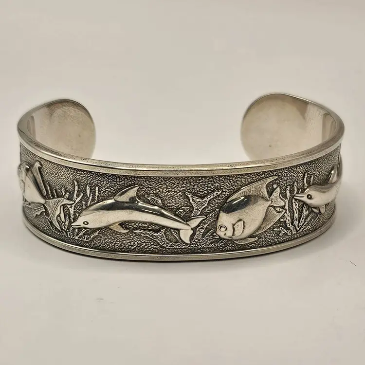 #109 LOOK ME UP!! Kabana Sea Lufe Sterling Silver Cuff