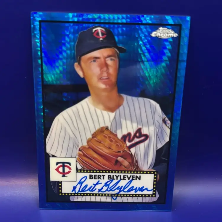 Bert Blyleven 2021 Topps Chrome Platinum Anniversary Autograph Blue Prism Refractor #26/99 Minnesota Twins