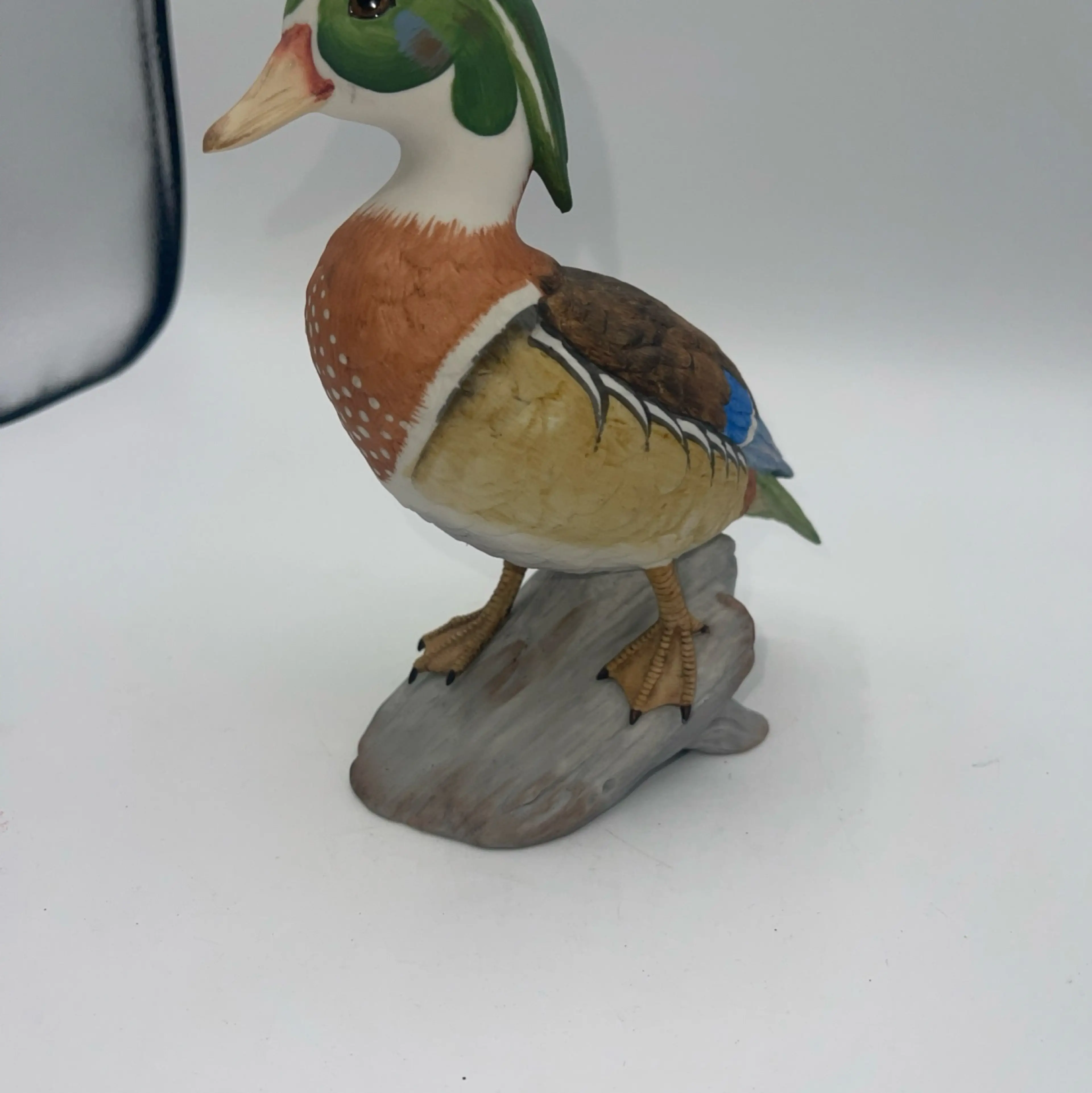 Image 4 of 8