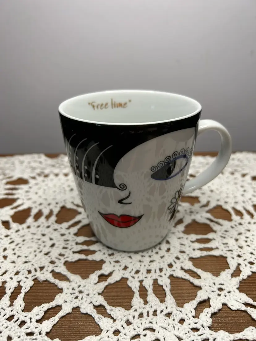 Sarica “Free Time” Pop Art Ceramic Lady Face Mug @ 4” Tall