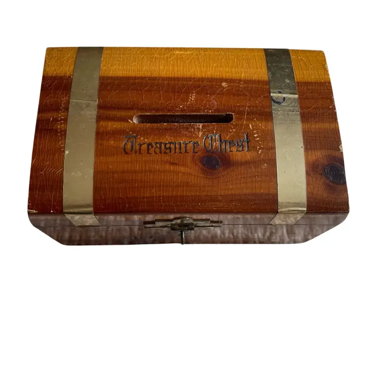 Vintage J B Deere Cedarcraft Hinged Lid Cedar Trinket Keepsake Box