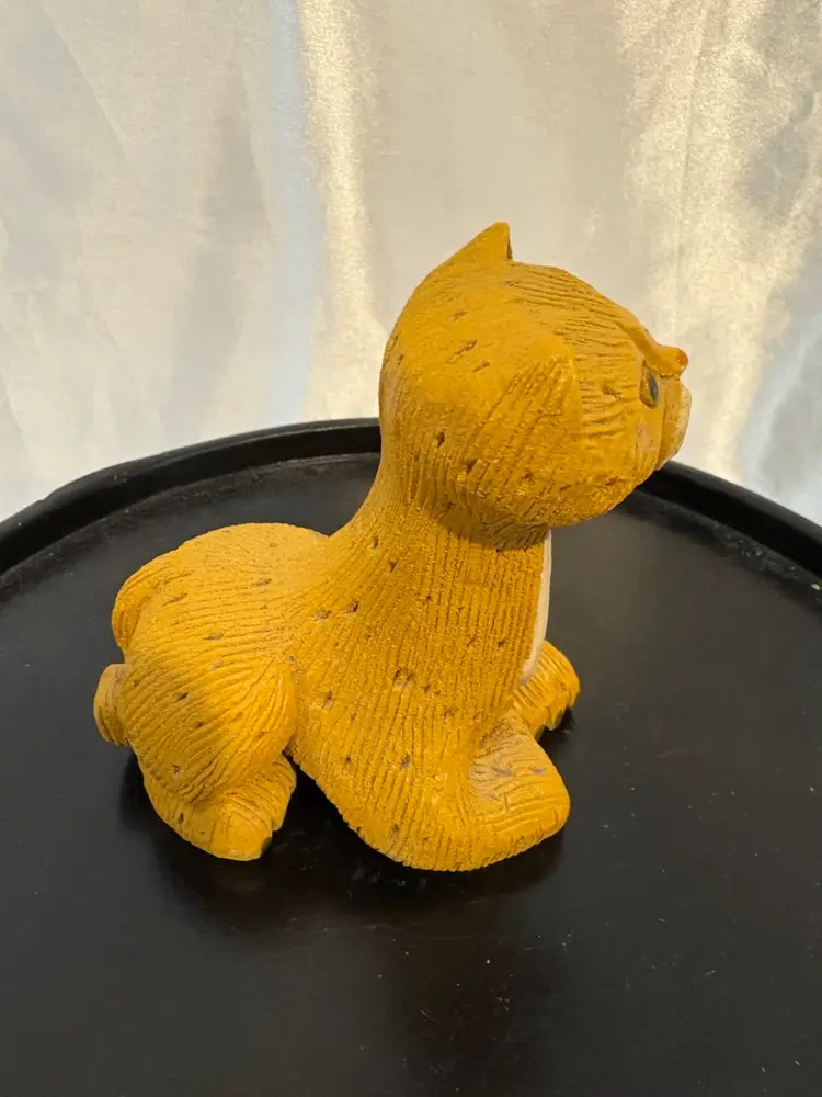 Artesania Rinconada Baby Cheetah Marked Figurine