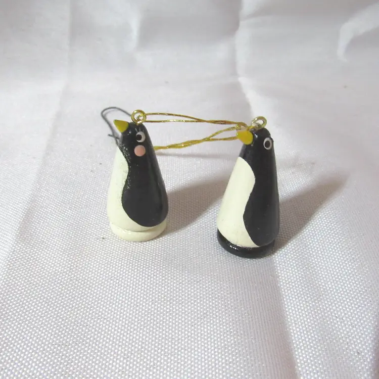 Vtg 1998 Avon Noah's Ark Wooden Christmas Ornaments 10Pc