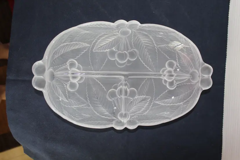 VTG 1970's Mikasa Bountiful Cherries Frosted 3 Section Divided Dish