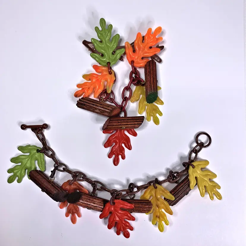 Brooch Bracelet Oak Leaves Branches Set Plastic 40s Vintage Orange Green Dangling