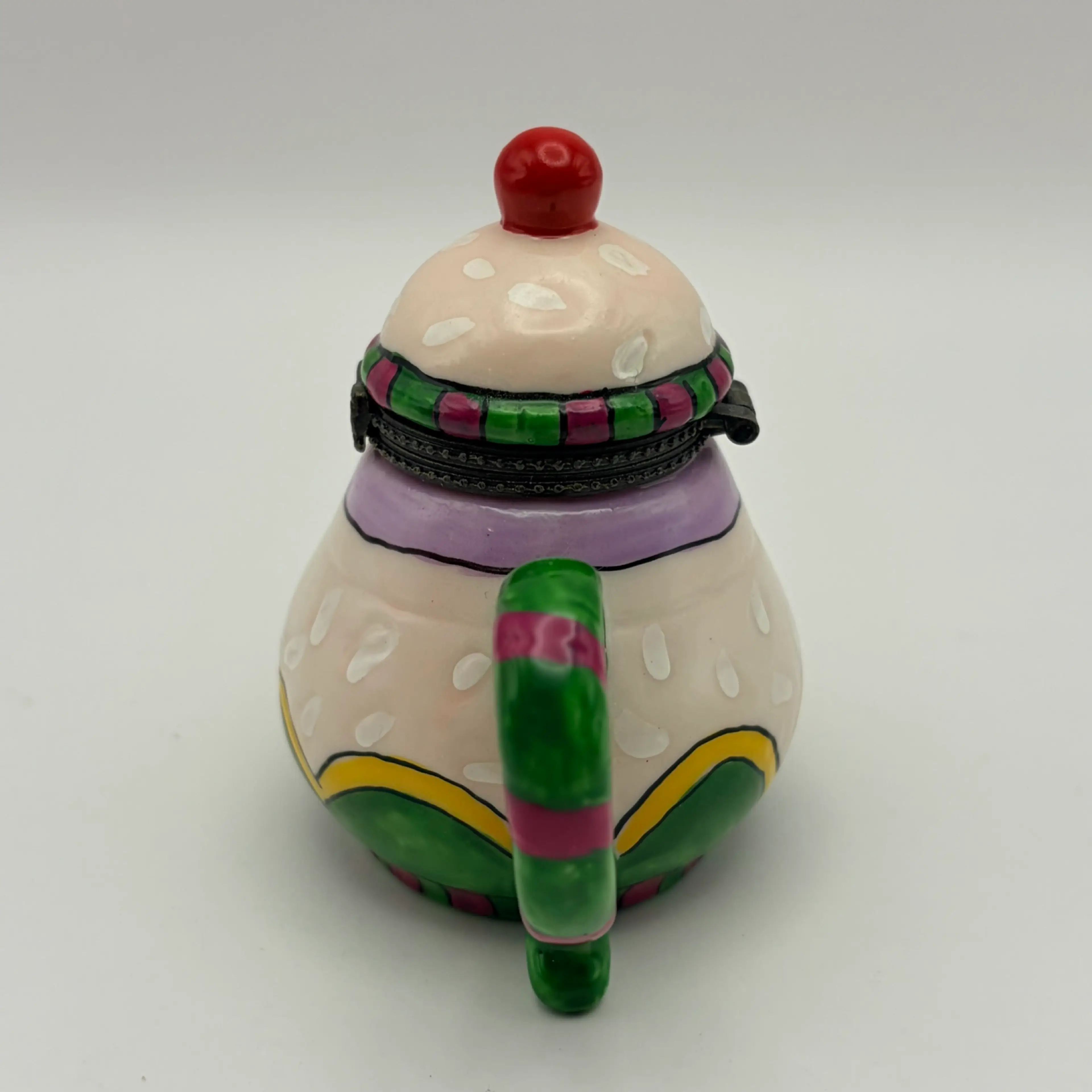 Image 4 of 8