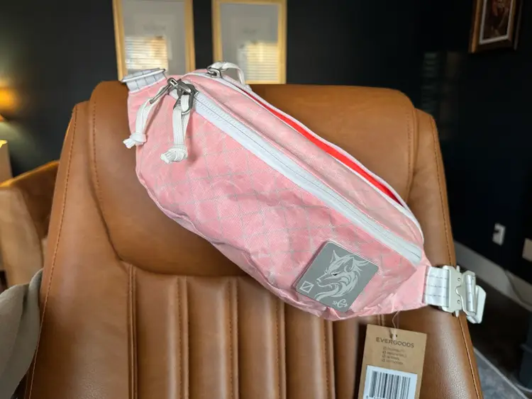 NWT Evergoods X Carryology Arctic Kludde CAS2