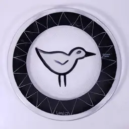 Vintage ULRICA HYDMAN-VALLIEN KOSTA BODA Black White Bird ART GLASS PLATE