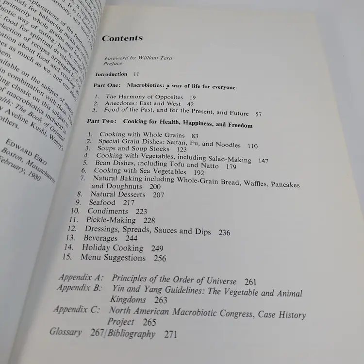 Macrobiotic Cooking for Everyone (1980, Edward & Wendy Esko)