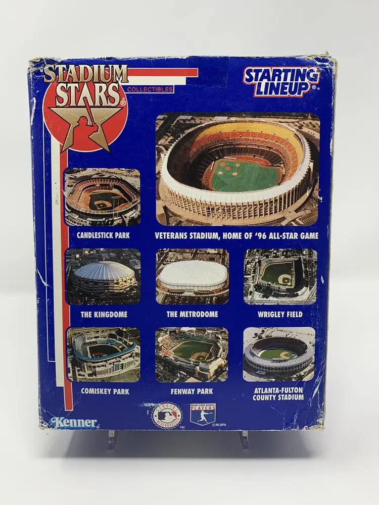 Chuck Knoblauch Minnesota Twins Starting Lineup Stadium Stars Statue (New/1996/Box Damage)