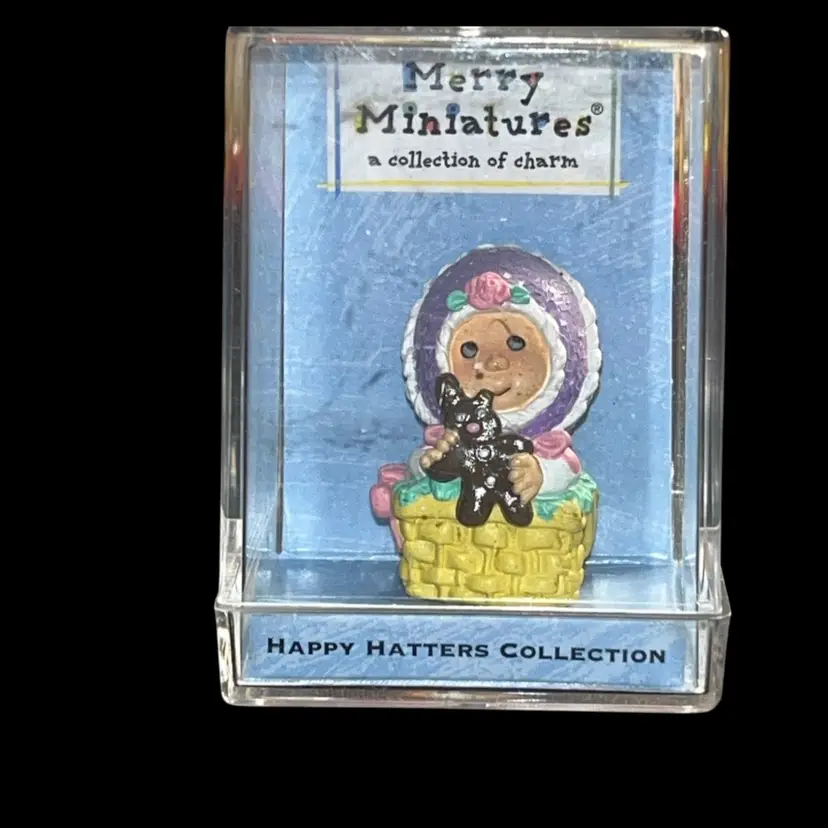 SALE! 25% Off! 2000 Bonnie Bonnet Hallmark Merry Miniature In Case (was$9)