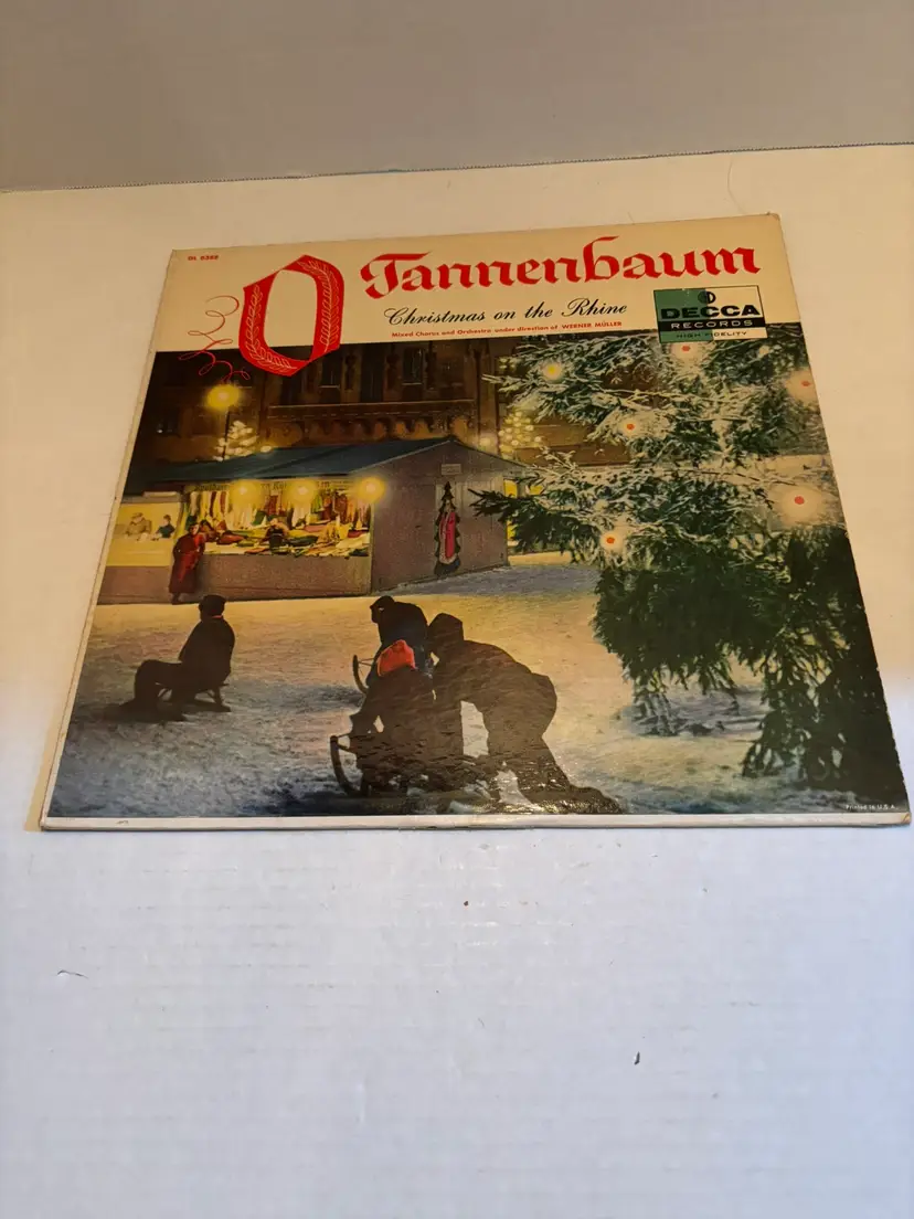 Vintage Vinyl "O Tannenbaum Christmas on the Rhine" by DECCA Records DL8388
