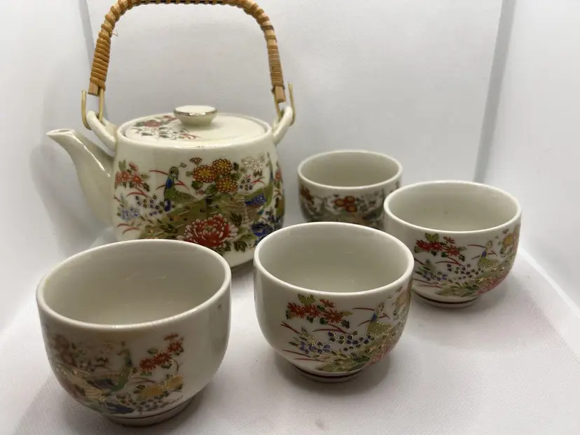 Peacock Floral Japan Tea Set Tea Pot & 4 Cups