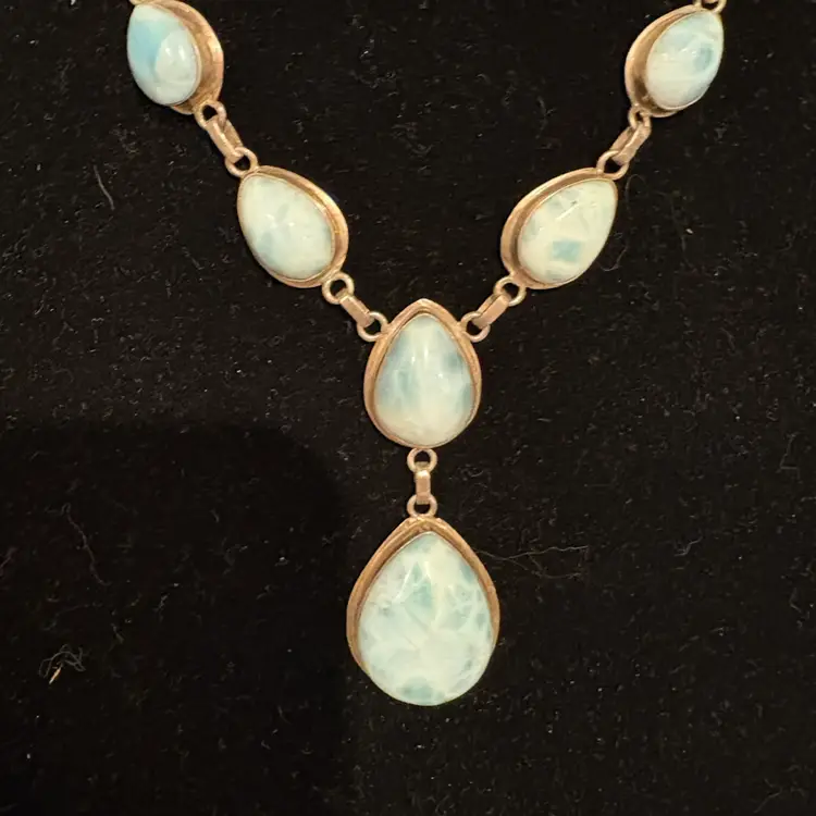 Beautiful Larimar & 925 Silver Necklace 925 16” long