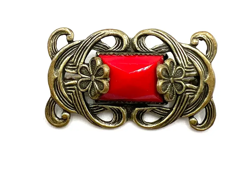 Art Deco Brooch, Red Glass Center, 1 1/2 Inch Gold Surround, C Clasp, Antique 30's Pin