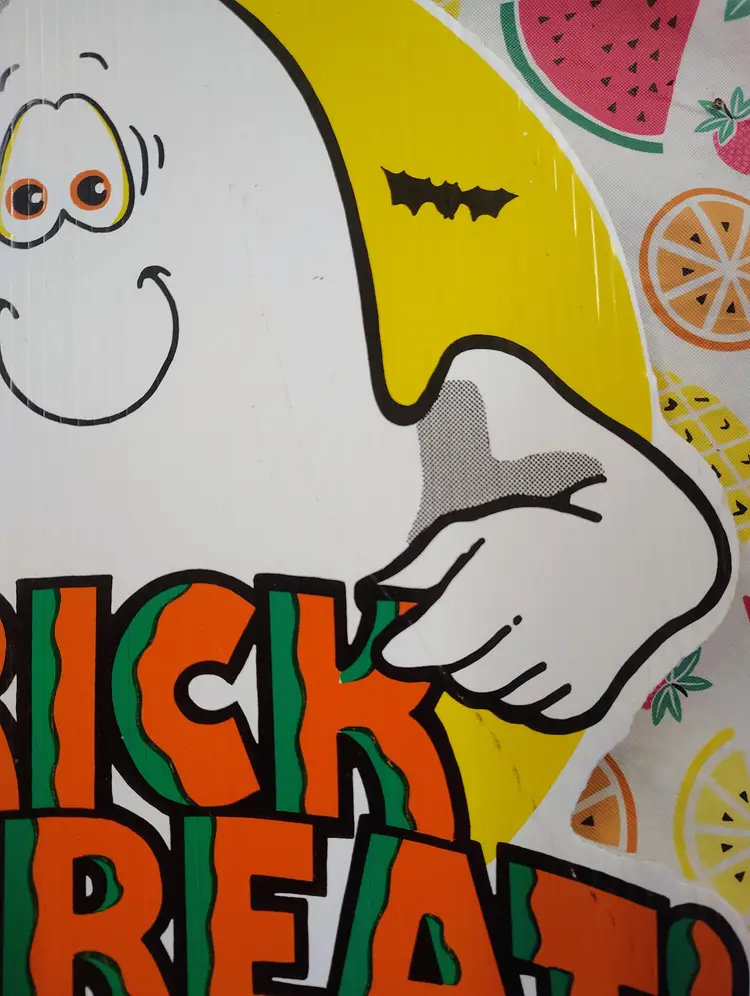 1990's Vintage Ghost Pumpkin Trick or Treat Halloween Sign Yard Art Party Decor