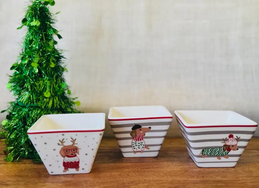 3 Queenwest Porcelain Mini Loaf Baking Dishes 3.5"×2.5" W/Dogs in Sweaters