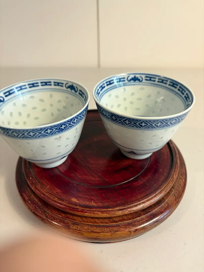 2 VINTAGE TIENSHAN PORCELAIN RICE FLOWER CUPS WITHOUT HANDLES